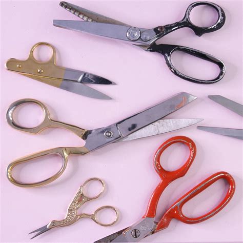 types of scissors for sewing.